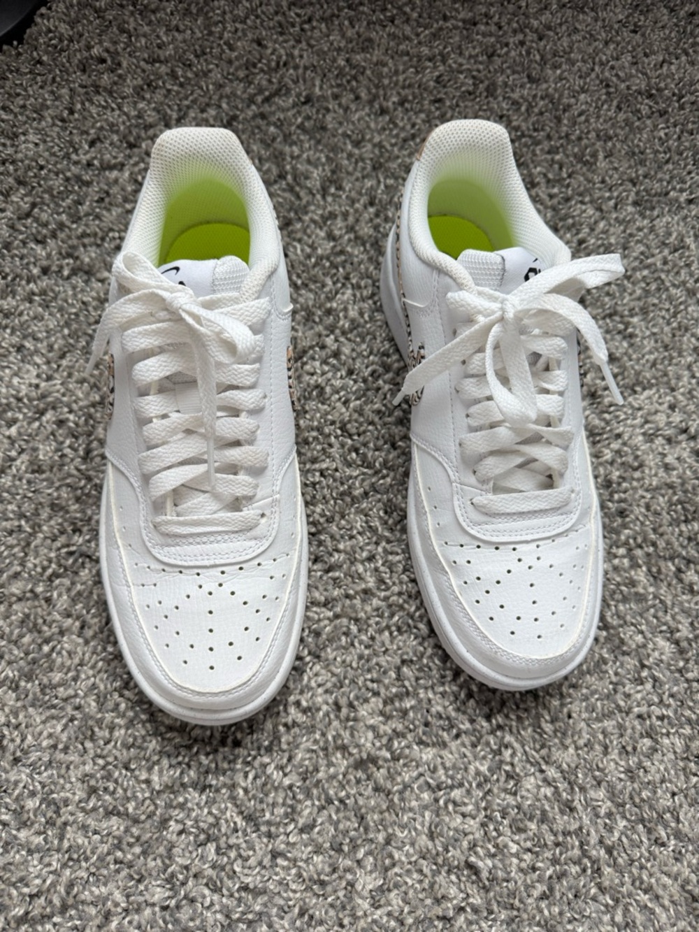 Nike court vision low